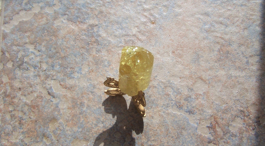 yellow apatite